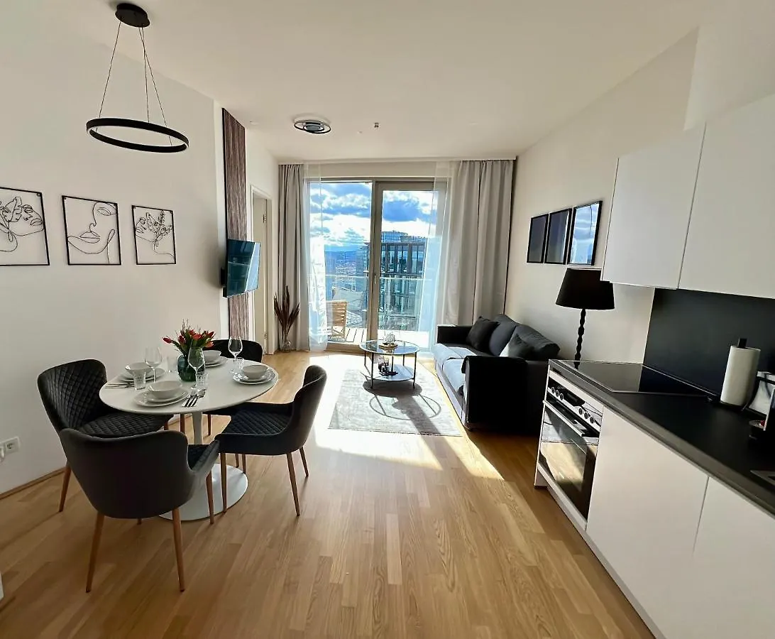 Cozy Property At Belvedere Vienna 0*,